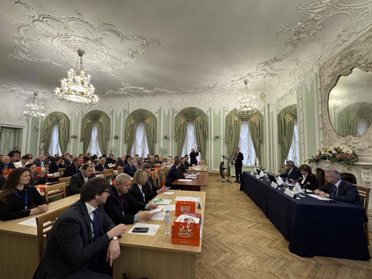 Генеральный директор «Металл-Экспо» Алексей Ефимов принимает участие в Общем собрании РСВЯ в Санкт-Петербурге